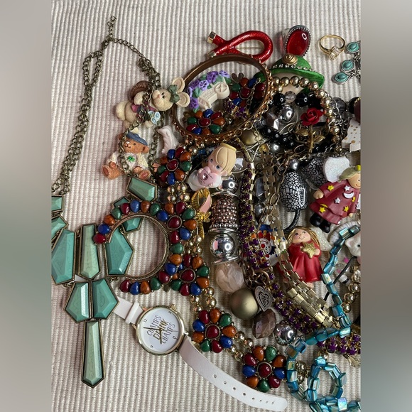 Estate Vintage Jewelry Lot – Mixed Pieces – Untested Watches - Picture 4 of 10